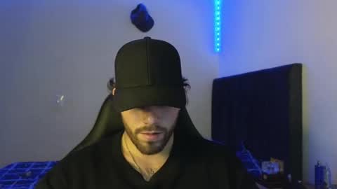 Snapshot of ades_lowe chatting on 02.10.26 Ades online show from 02.10.26