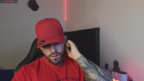 Snapshot of ades_lowe chatting on 02.14.26 Ades online show from 02.14.26