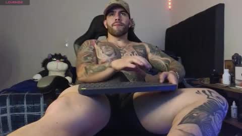 Snapshot of ades_lowe chatting on 03.02.26 Ades online show from 03.02.26