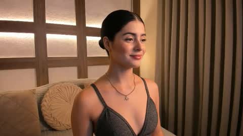 Adhara  online show from 10.30.25