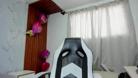 Snapshot of adhara_messy chatting on 03.02.26 ADHARA MESSY online show from 03.02.26