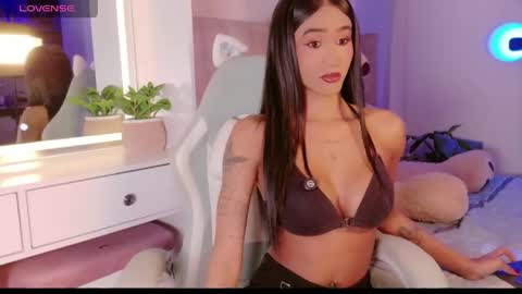 Snapshot of adharacute19 chatting on 05.19.26 Isabellafirst online show from 05.19.26
