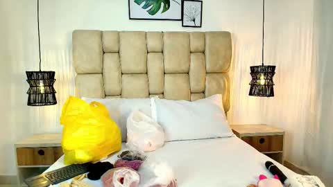 AdharaSmithh online show from 12.01.25