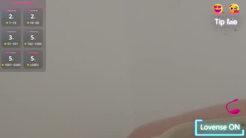 Adisson Fox online show from 12.16.25