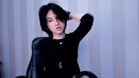 Snapshot of adonbev chatting on 05.02.26 adonbev online show from 05.02.26