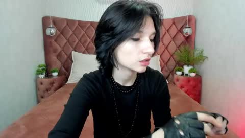 Snapshot of adonbev chatting on 05.30.26 adonbev online show from 05.30.26