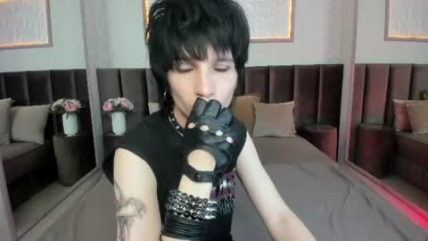 Snapshot of adonbev chatting on 07.29.26 adonbev online show from 07.29.26