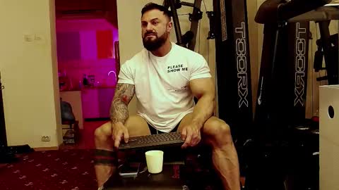 Adonis online show from 09.30.25