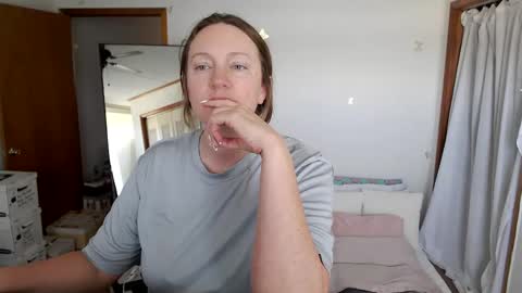 Snapshot of adorable22 chatting on 09.08.25 adorable22 online show from 09.08.25