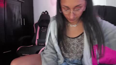 Snapshot of adrena_10 chatting on 01.04.25 Adrena10 online show from 01.04.25