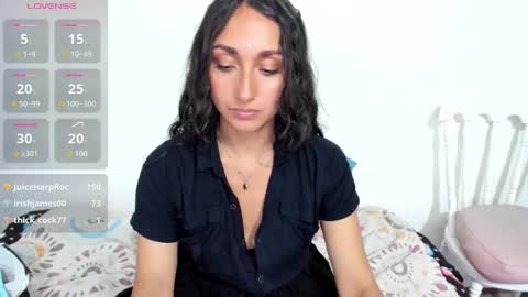 Snapshot of adrena_10 chatting on 02.05.25 Adrena10 online show from 02.05.25