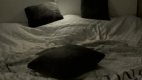 Victoria online show from 02.05.25