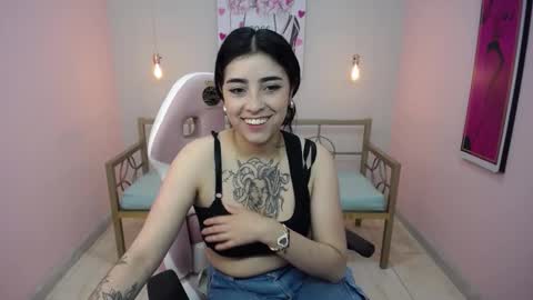 Adri  online show from 03.05.26