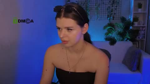 adri_sky online show from 08.04.26
