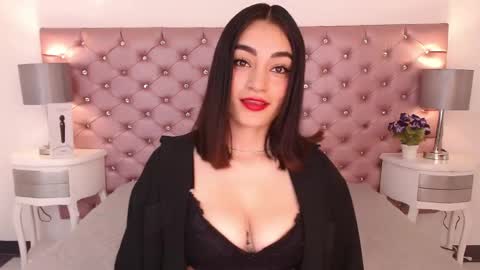 Adri online show from 04.28.26