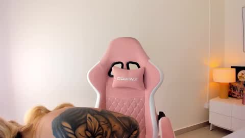 Adriana online show from 09.21.25