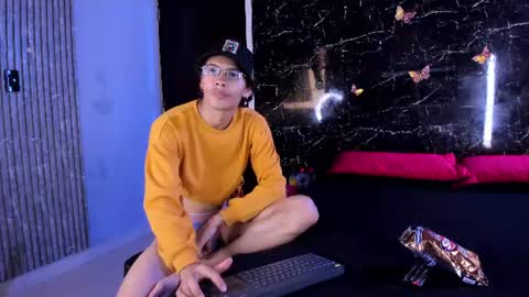 Adrian W  online show from 07.20.26