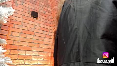 Adri online show from 12.23.24