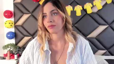 Adriana Harlow online show from 06.17.26