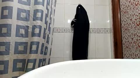 adrianchamonymario12 online show from 04.21.26