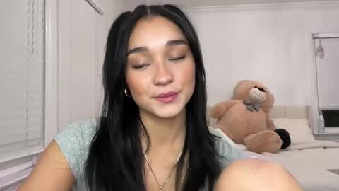 Snapshot of adriannarodriguez chatting on 01.24.25 Adrianna online show from 01.24.25