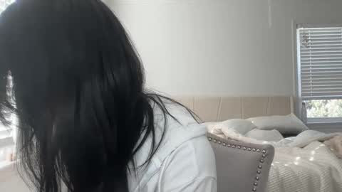 Snapshot of adriannarodriguez chatting on 01.28.25 Adrianna online show from 01.28.25