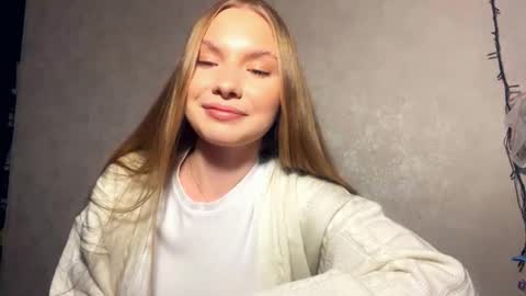 Snapshot of adriannemuldowney chatting on 03.16.26 Caroline online show from 03.16.26