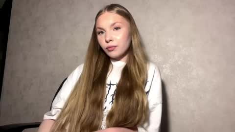 Caroline online show from 05.04.26
