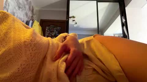 Caroline online show from 06.19.26