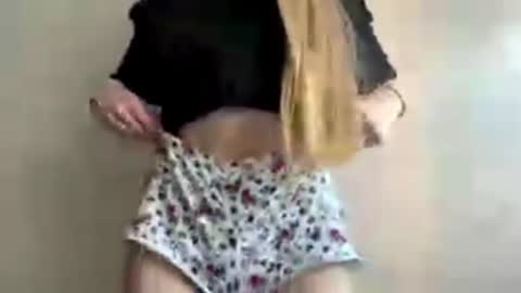 Caroline online show from 07.15.26