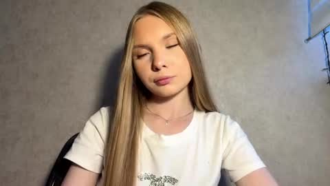 Caroline online show from 07.25.26