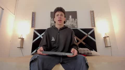 Adrian online show from 11.19.25