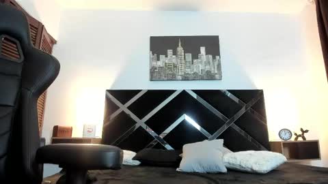 Adrian online show from 04.26.26