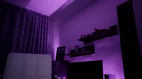 Adriano online show from 11.14.25