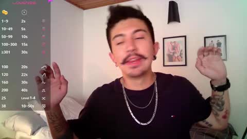 Snapshot of adriansafronov_ chatting on 01.27.25 online show from 01.27.25