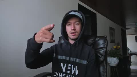 Adrian Williams online show from 01.12.26