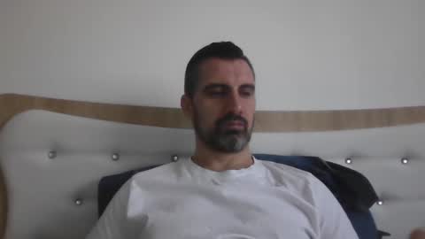 Adrian online show from 03.04.26