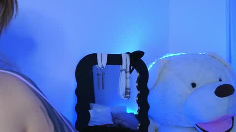 Aelia online show from 03.14.26