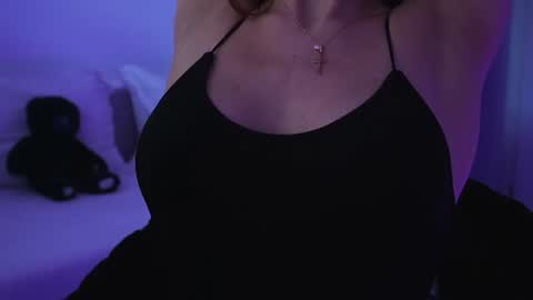 Snapshot of aelia_anara chatting on 06.14.26 Aelia online show from 06.14.26