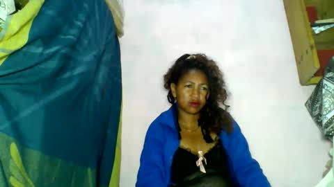 Snapshot of aelyaa chatting on 05.30.26 aelyaa online show from 05.30.26