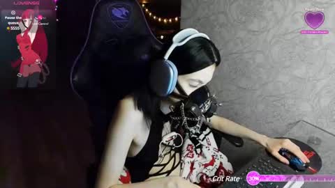 Snapshot of aesthetic_being chatting on 02.15.25 Tiana online show from 02.15.25