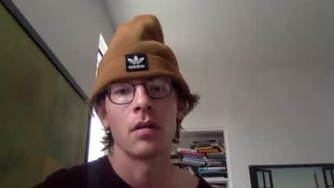 Snapshot of aestheticform chatting on 11.15.25 aesthetic form online show from 11.15.25