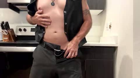 afeelyavag online show from 09.30.25