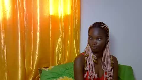 Snapshot of afri_kanaslim chatting on 10.08.25 afri kanaslim online show from 10.08.25