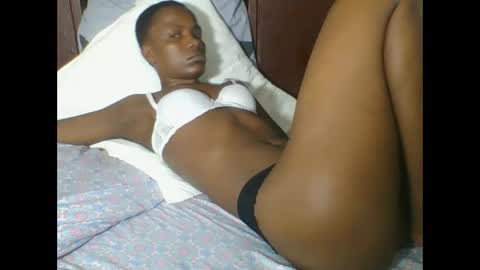 Snapshot of africanprincess24 chatting on 05.19.26 PHOEBE online show from 05.19.26