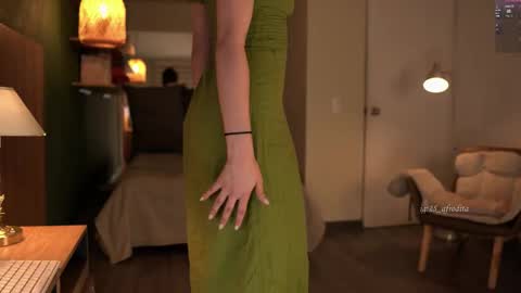 Snapshot of afrodita__25 chatting on 02.11.26 Emma online show from 02.11.26