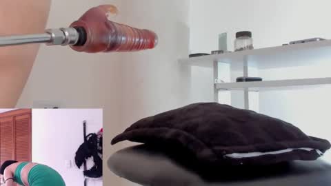 afroditacute16 online show from 10.07.25