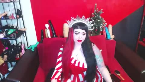 Snapshot of afroditagun666 chatting on 12.23.24 AfroditaGun666 online show from 12.23.24