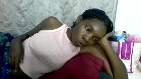 pink  and josphen online show from 02.06.25