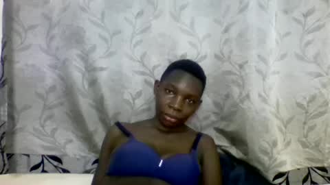 pink  and josphen online show from 03.11.25